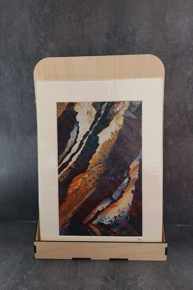 Elevate Your Art Display: Bespoke Wooden Retail Display Stand