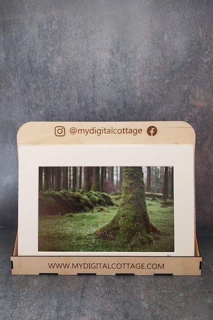 Customisable art print holder for artists market.
